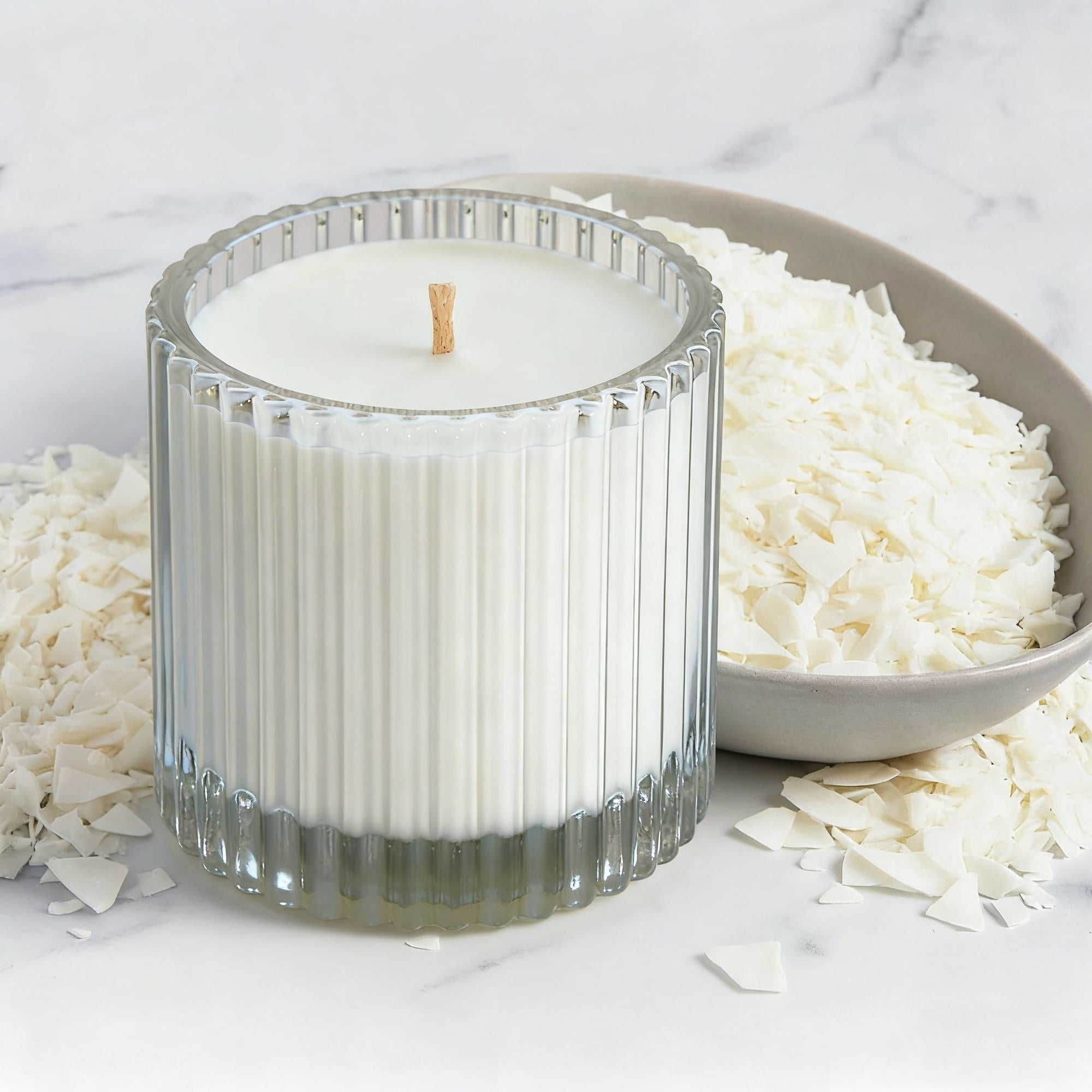 Natural vs. Synthetic Candle Scents: An Honest Guide to Choosing