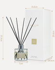 An infographic showing product measurements for the Vaucluse diffuser, indicating a total reed height of 21.5cm, a bottle width of 7cm, and box dimensions of 25.4cm by 10.5cm.