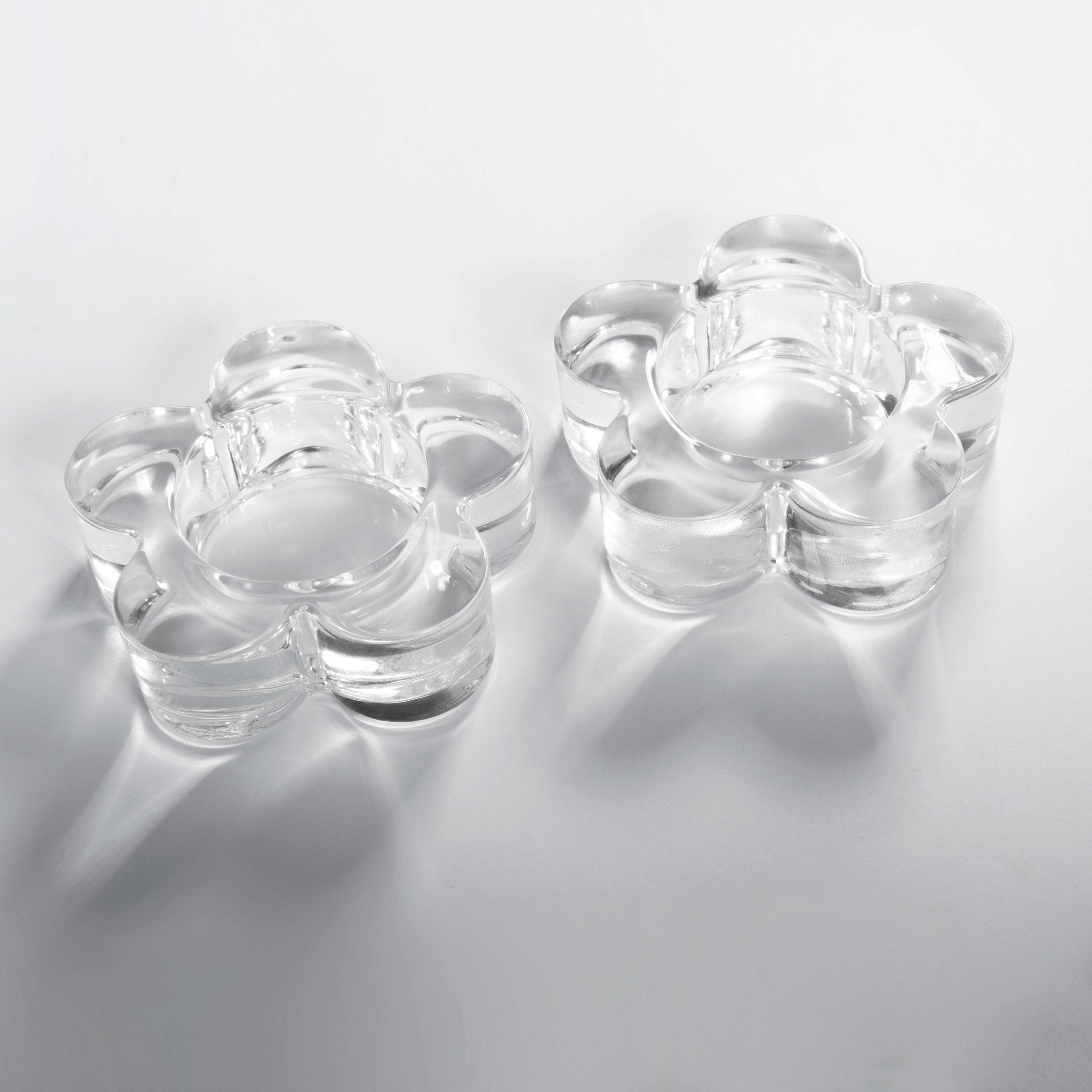 Pair of Tealight Candle Holders （Flower shape） - VAUCLUSE
